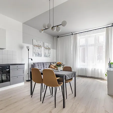 SPACIOUS&quiet Apt - Old Town&Kazimierz-3